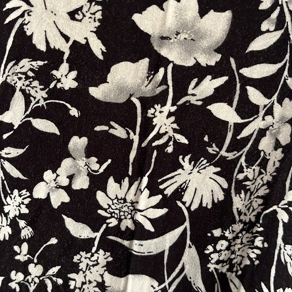 Old Navy Printed Luxe Tank Top - Picture 3 of 5